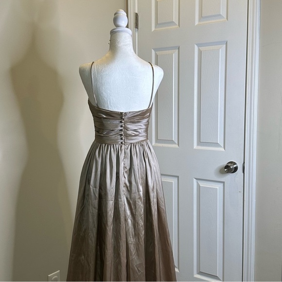 Watters & watters nude sheen A line bridesmaid dress size 2 - Picture 8 of 17